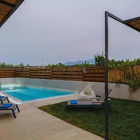 Iron Villas - Nefeli & Oniros Pangalochori Exterior photo